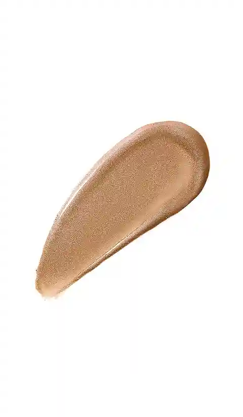 Charlotte Tilbury Hollywood Contour Wand in Fair Medium.