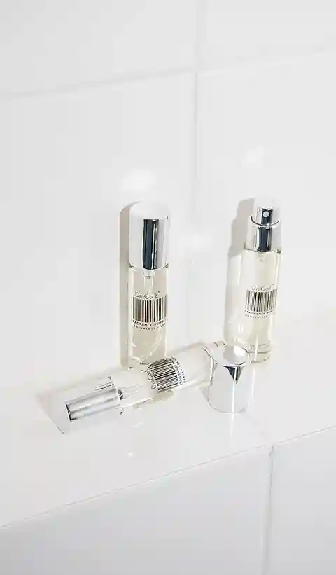 DedCool Travel XTRA Milk Fragrance in XTRA Milk.