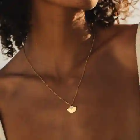Amaya Pendant