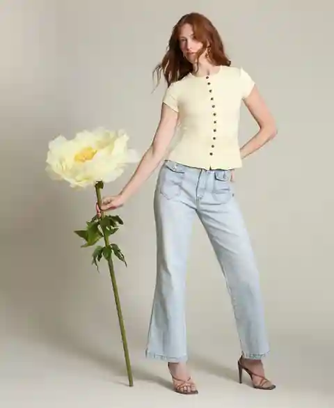 Avec Les Filles Women's Button-Front Crewneck Top - Light Yellow