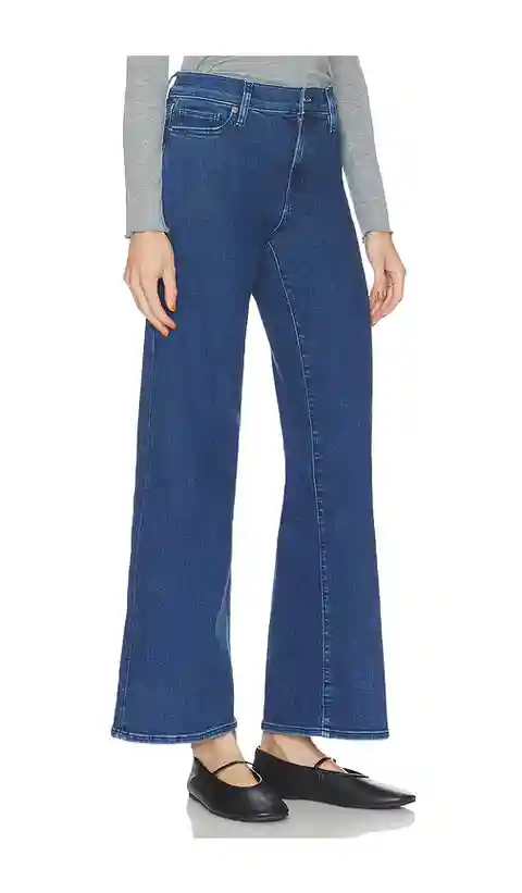 FRAME Le Slim Palazzo Jeans in Blue. - size 23 (also in 24, 25, 26, 27, 28, 29, 30, 32)