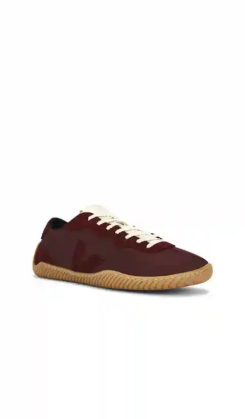 Veja X Baserange Jitsu Sneaker in Burgundy. - size 36 (also in 37, 38, 39, 40, 41)