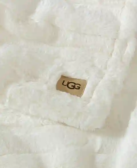 Ugg Valor Textured Faux Fur Throw, 50" x 70" - Snow